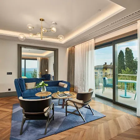 Ikador Luxury Boutique & Отель 5*